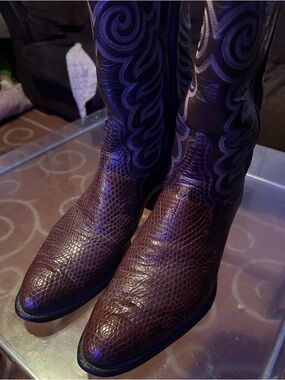 Tony Lama Burgundy Lizard Leather Western Cowboy Boots